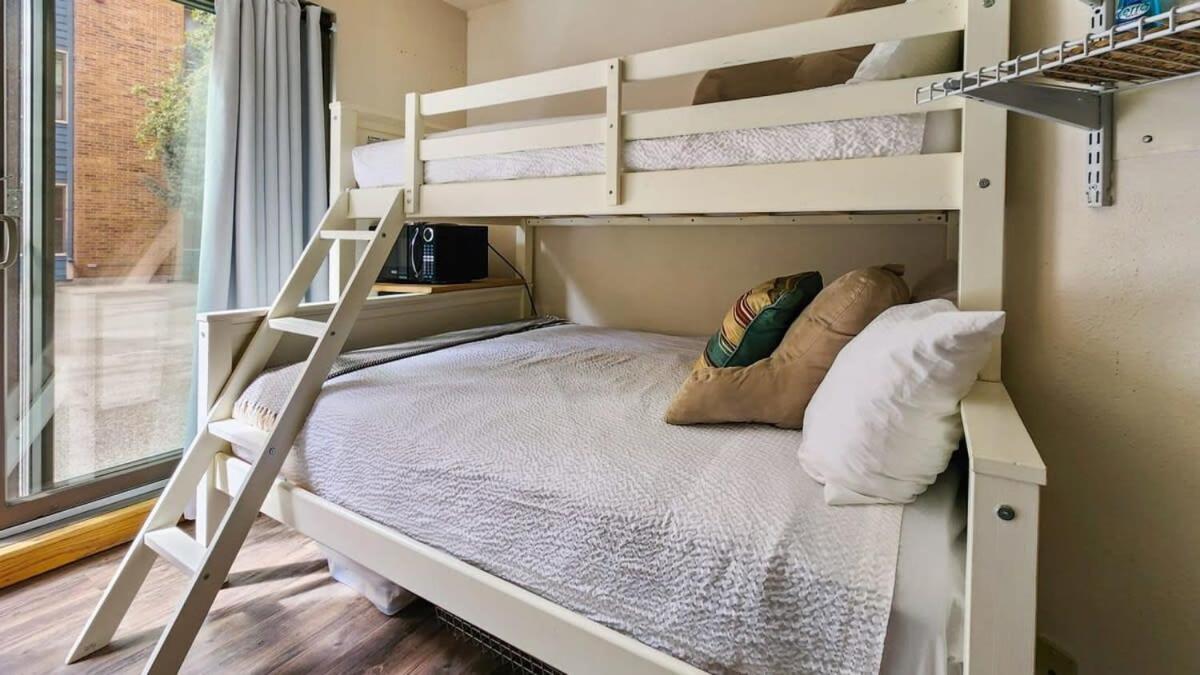 Cozy Studio With Shared Pool -3 Min To Ski Lift Breckenridge Dış mekan fotoğraf